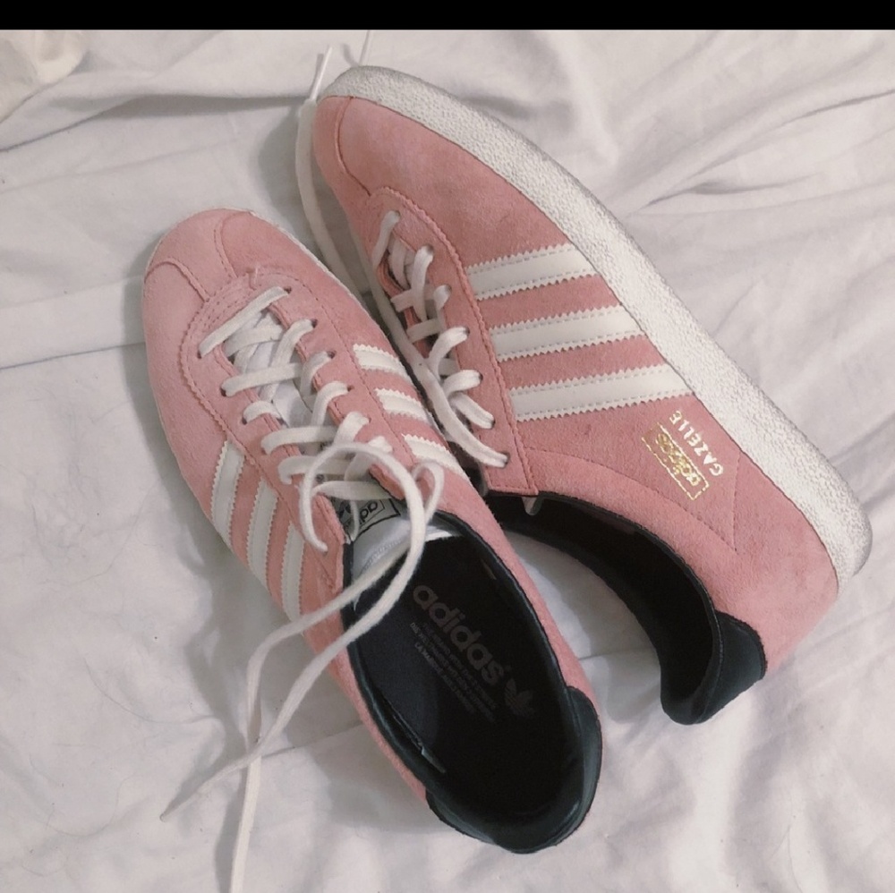 Adidas Gazelle Sneakers
